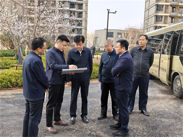 山東省住房城鄉(xiāng)建設(shè)廳黨組書記任海濤調(diào)研河西城中村改造項目